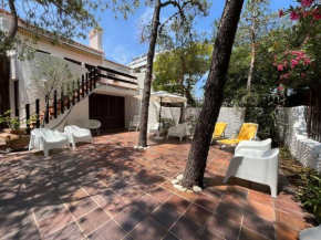 Villa com 5 Quartos a 5 min praia e do Centro